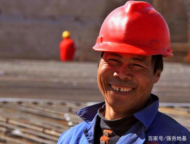 建筑工人老了，誰來支撐起建筑行業(yè)所需要的大