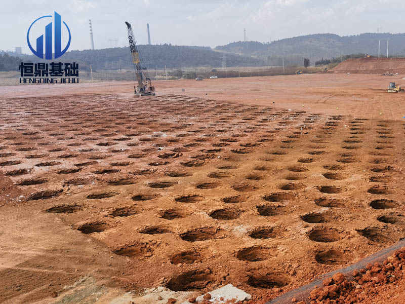 信義硅業(yè)多晶硅一期項目地塊地基強夯工程